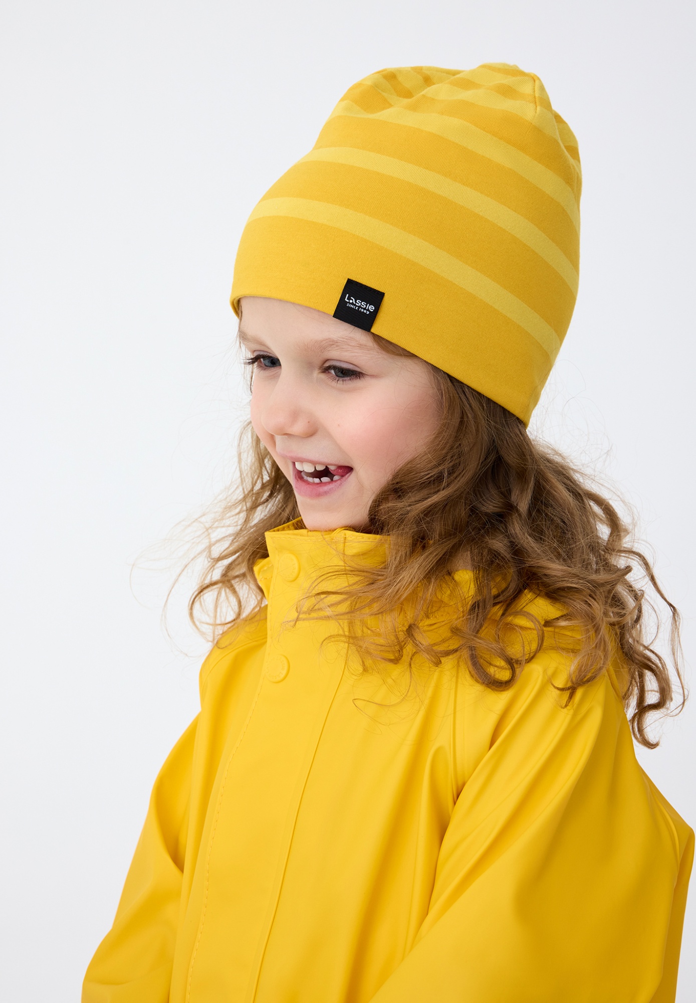 Детская шапка-бини Lassie Sasa Желтая | фото